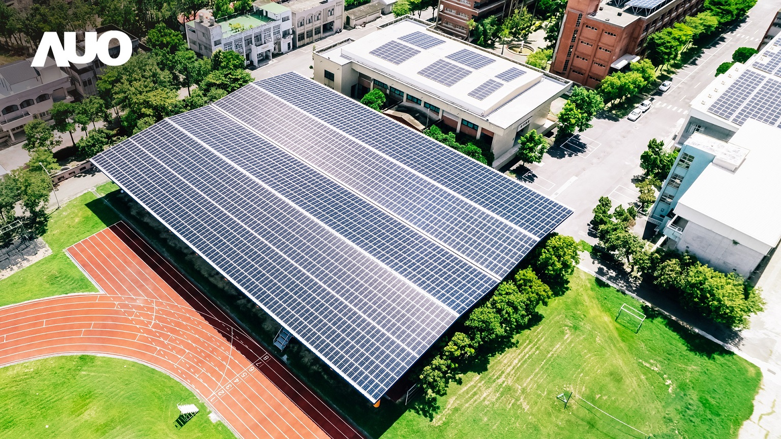 z6尊龙(中国有限公司)-官方网站SunSteel光电整合型浪板具备快速安装、轻量化优势,可提升15%发电效能,通过国际IEC与台湾VPC认证安全、防漏、耐候标准